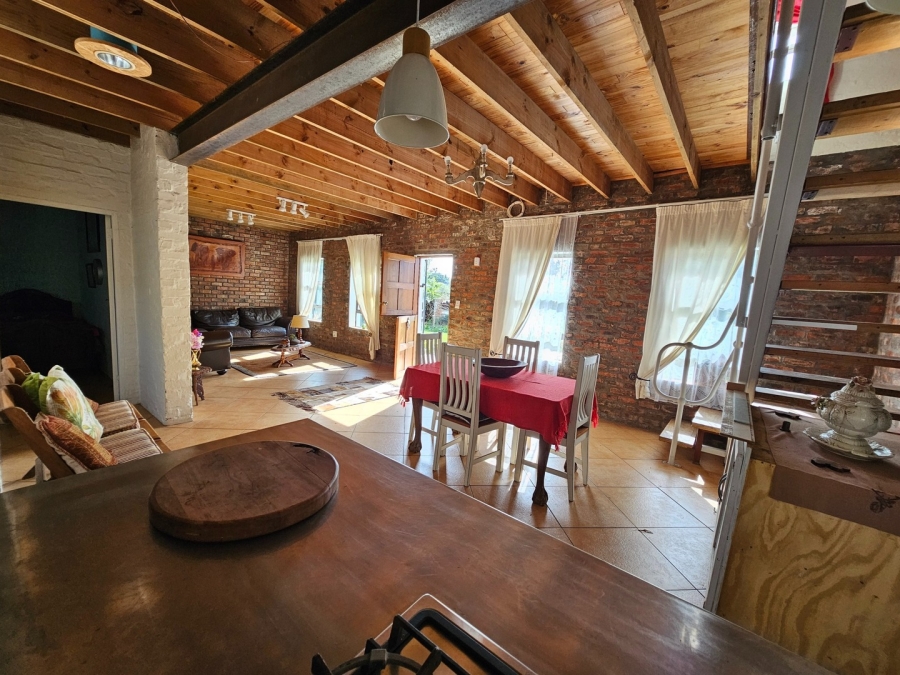 2 Bedroom Property for Sale in Albertinia Western Cape